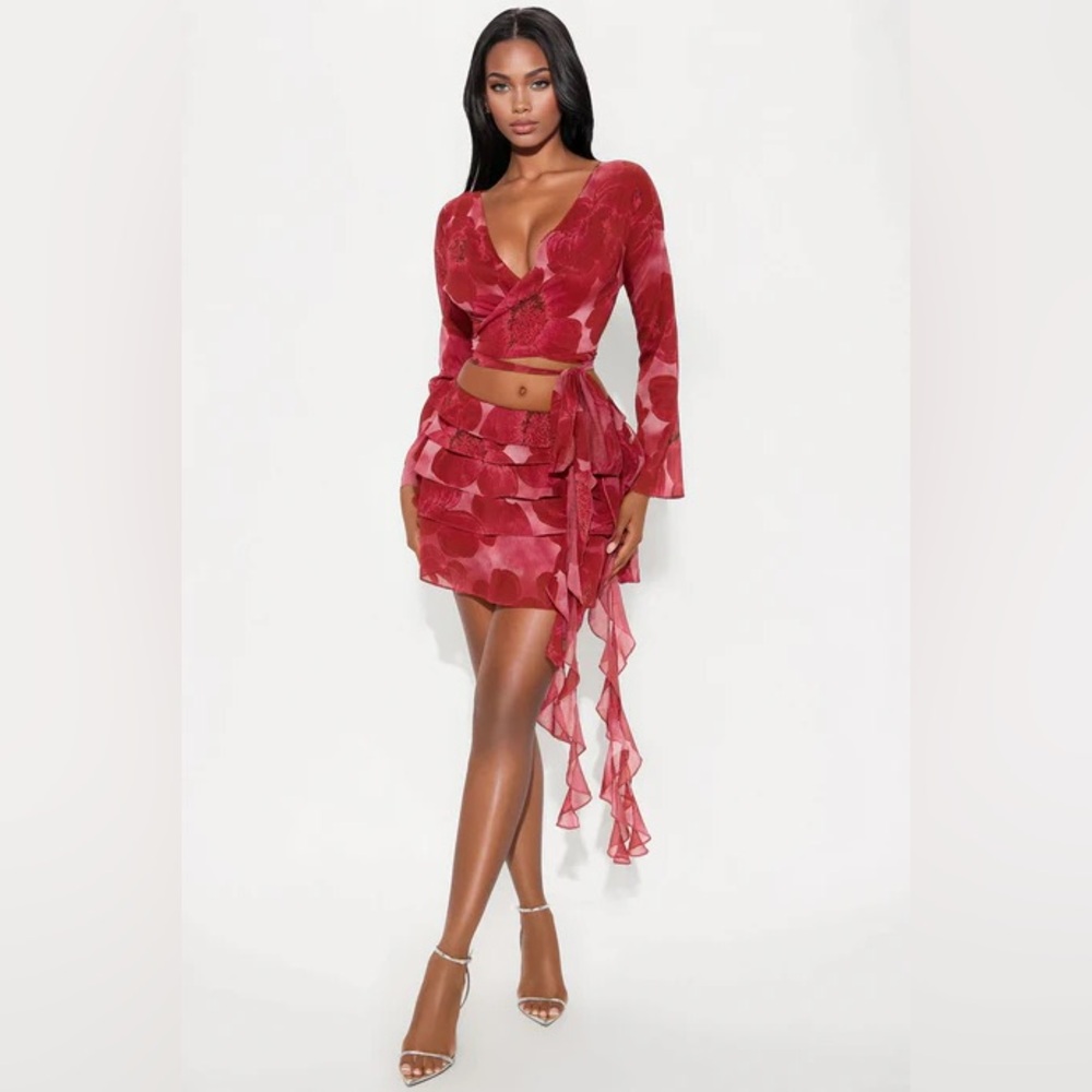 Brand new with tags - Fashion Nova Ex Girlfriend Vibes Mini Skirt Set
